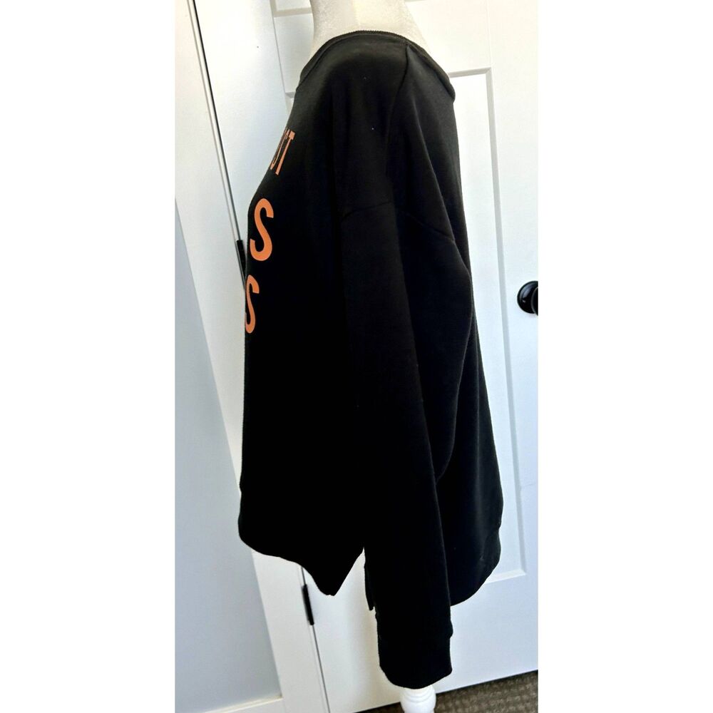 Fifth Sun Hocus Pocus Black Halloween Themed Sweatshirt Women's XL - Picture 3 of 5